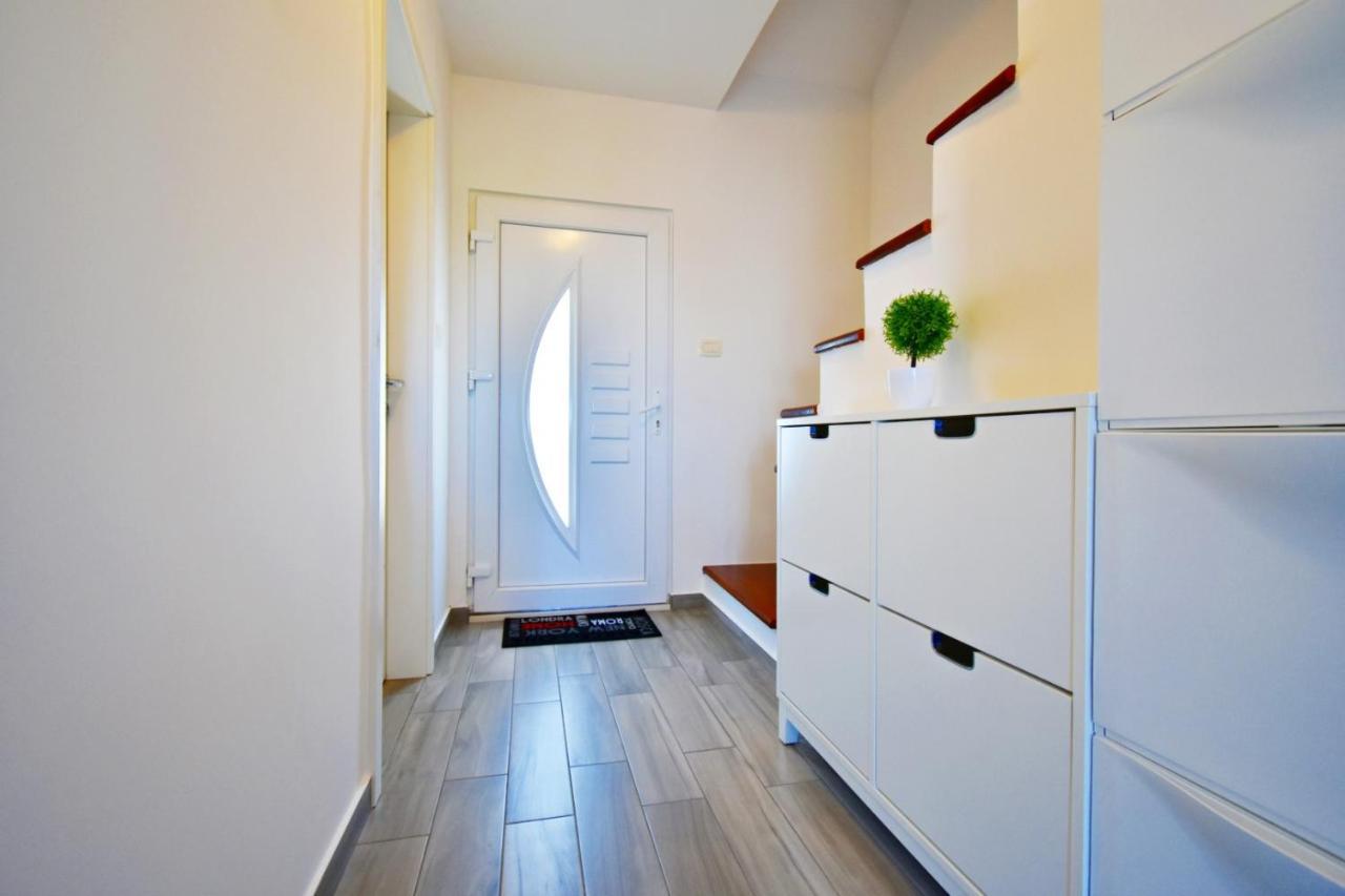 Apartman Lukas Rabac Ngoại thất bức ảnh