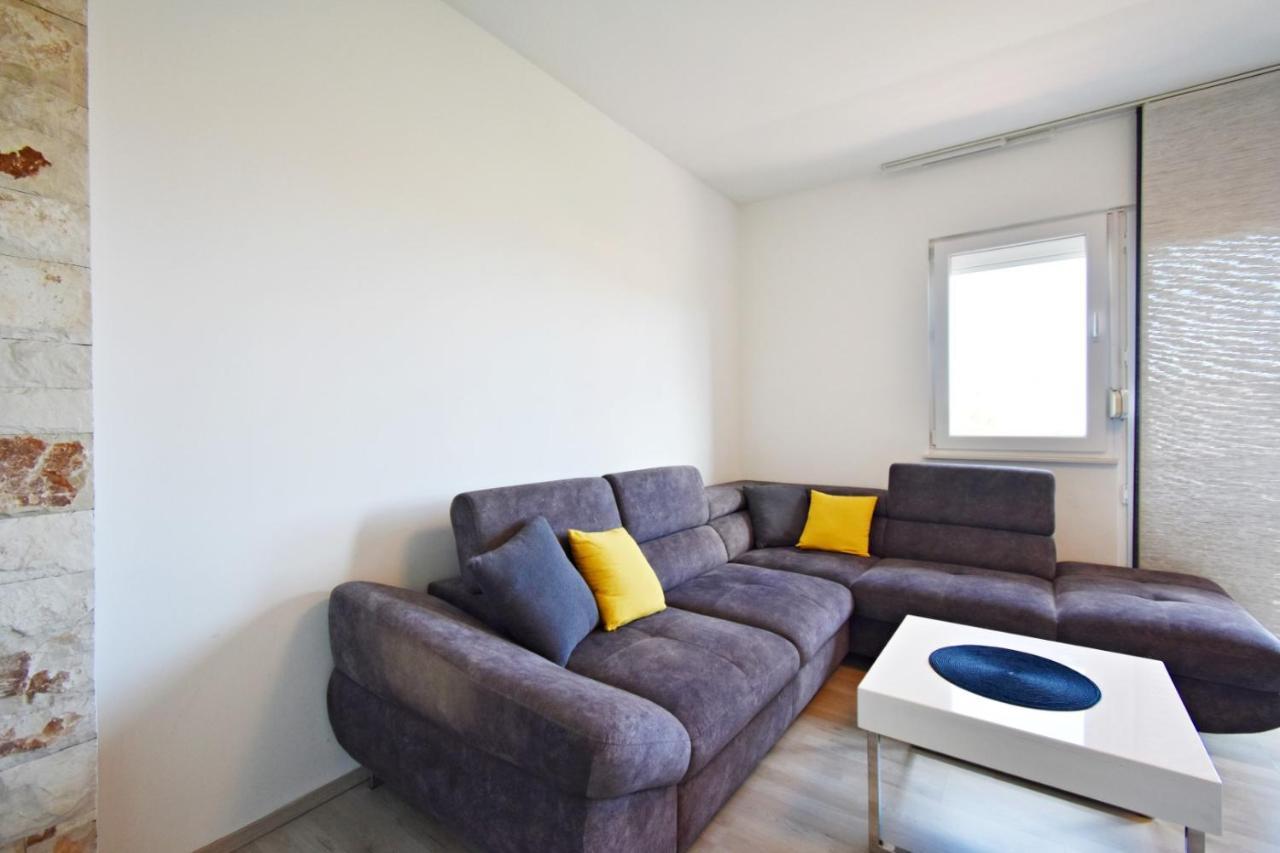 Apartman Lukas Rabac Ngoại thất bức ảnh