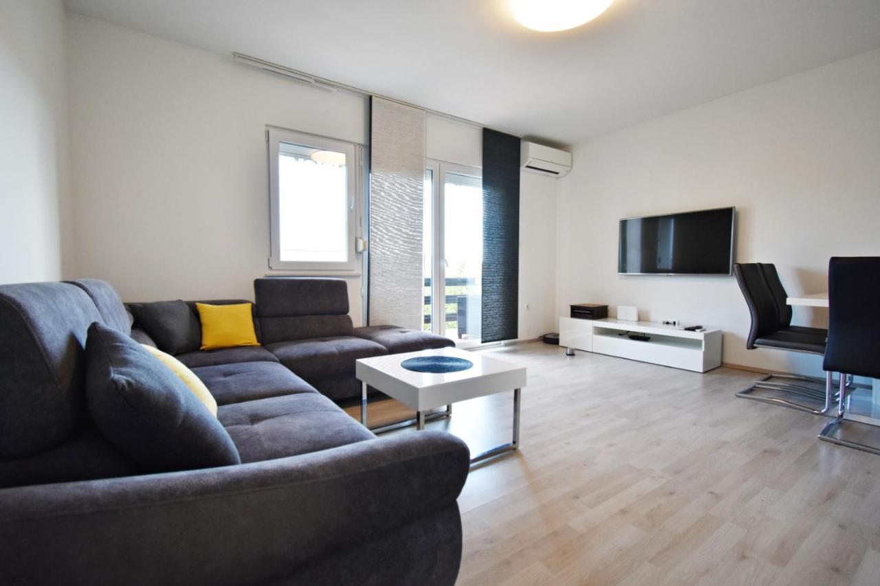 Apartman Lukas Rabac Ngoại thất bức ảnh